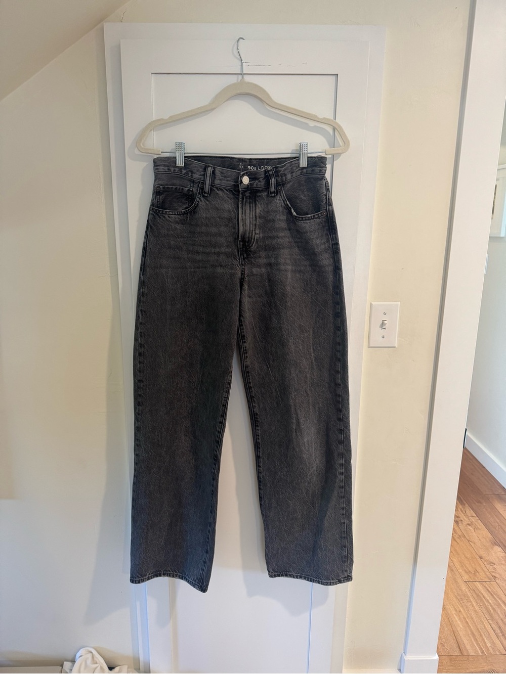 GAP Women’s Low Loose Jeans - Washed Black